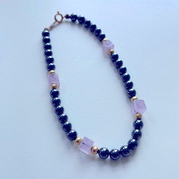 Vintage Hematite, gold and rose quartz beaded bracelets. EUC - Picture 2 of 2